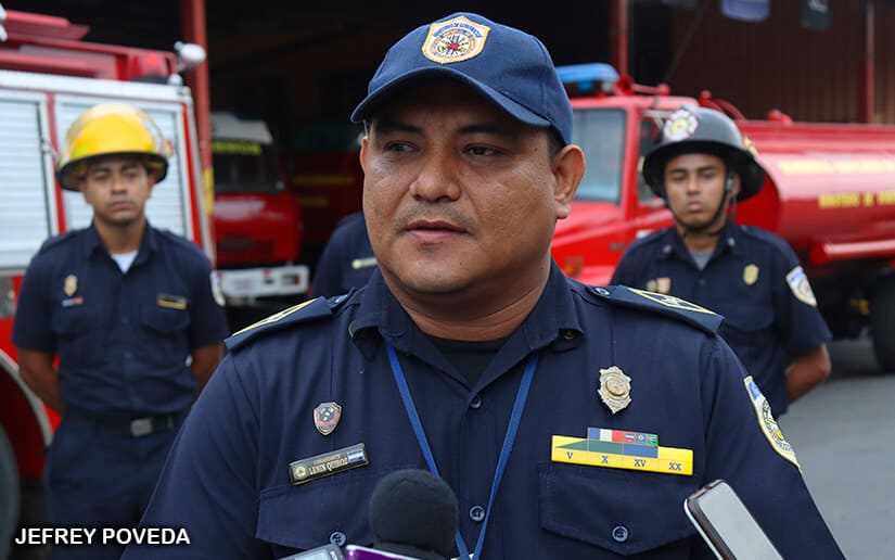 BOMBEROS